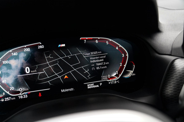 BMW X3 XDrive20i High Executive | Panorama | Shadowline | Camera | M-pakket | Luxe Leder - Memory | Apple Carplay | Cruise Control