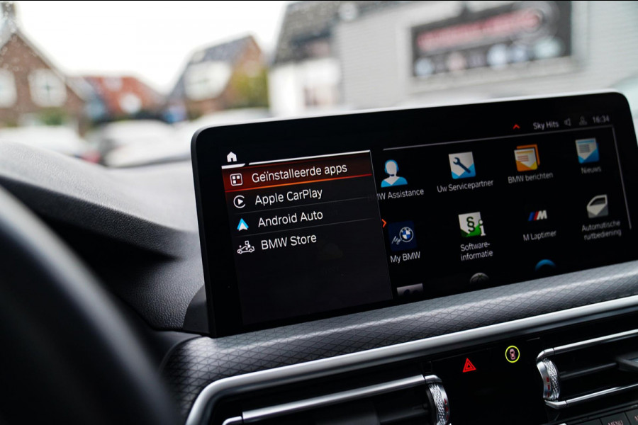 BMW X3 XDrive20i High Executive | Panorama | Shadowline | Camera | M-pakket | Luxe Leder - Memory | Apple Carplay | Cruise Control