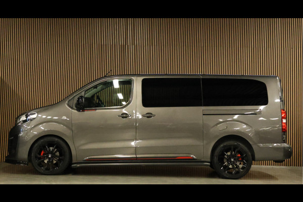 Peugeot Expert 2.0 BlueHDI 180 DC XL L3H1 | Sport Edition | L+R Schuifdeur | CarPlay | Camera | Dodehoek detector | Navigatie | Bi-Xenon | Trekhaak | Climate control | PDC | Alarm klasse 3 | Nieuwe APK | NAP Logisch