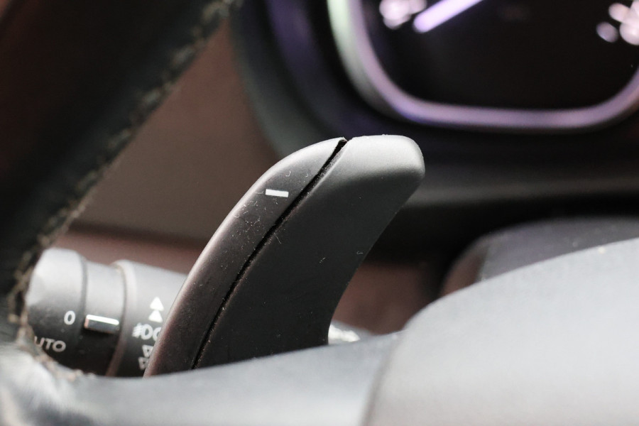 Peugeot Expert 2.0 BlueHDI 180 DC XL L3H1 | Sport Edition | L+R Schuifdeur | CarPlay | Camera | Dodehoek detector | Navigatie | Bi-Xenon | Trekhaak | Climate control | PDC | Alarm klasse 3 | Nieuwe APK | NAP Logisch