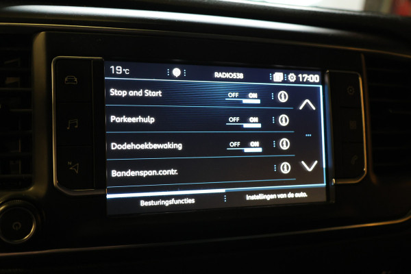 Peugeot Expert 2.0 BlueHDI 180 DC XL L3H1 | Sport Edition | L+R Schuifdeur | CarPlay | Camera | Dodehoek detector | Navigatie | Bi-Xenon | Trekhaak | Climate control | PDC | Alarm klasse 3 | Nieuwe APK | NAP Logisch