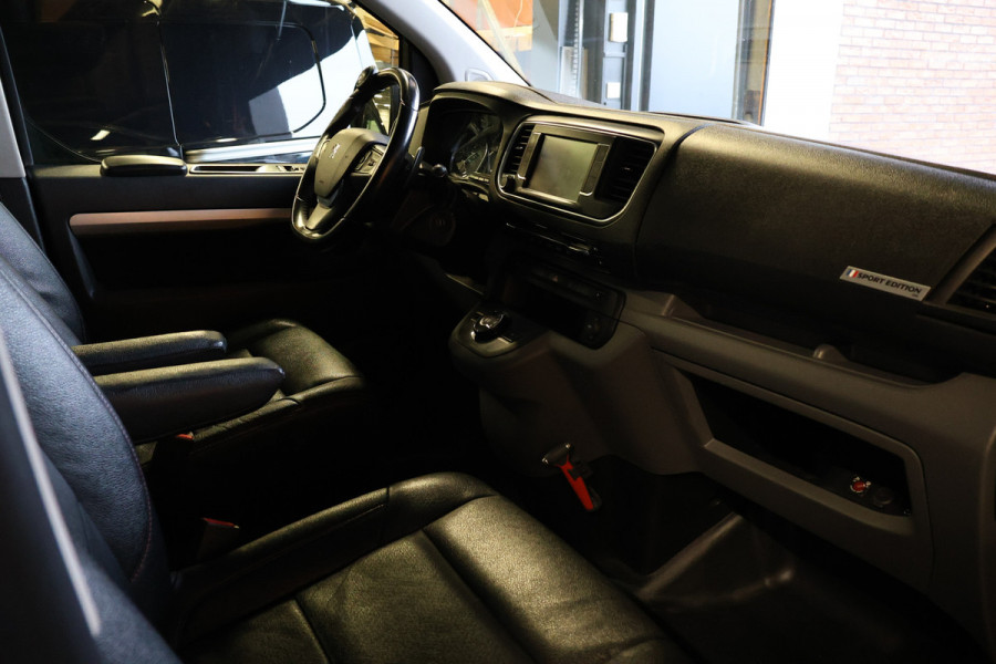 Peugeot Expert 2.0 BlueHDI 180 DC XL L3H1 | Sport Edition | L+R Schuifdeur | CarPlay | Camera | Dodehoek detector | Navigatie | Bi-Xenon | Trekhaak | Climate control | PDC | Alarm klasse 3 | Nieuwe APK | NAP Logisch