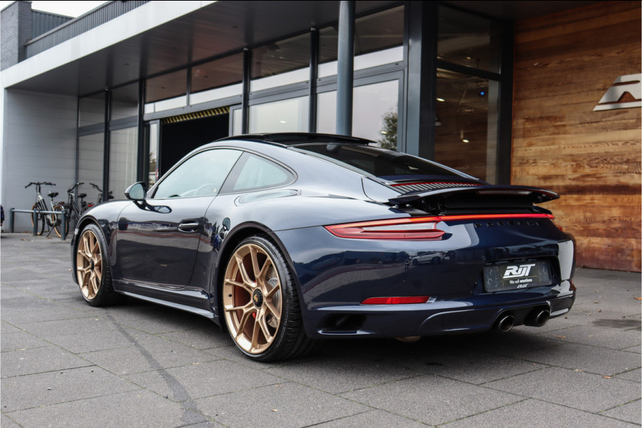 Porsche 911 991.2 3.0 Carrera 4 GTS NL auto **Centerlock/Pano/Carbon/Alcantara/Sportuitlaat**
