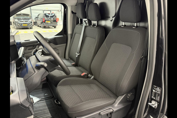 Ford Transit Custom 280 2.0 TDCI L1H1 Trend Nieuw Model Airco Navi Trekhaak PDC V+A Camera
