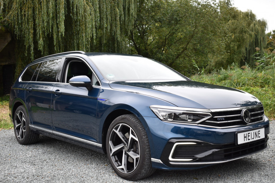 Volkswagen Passat Variant GTE 218PK DSG HYBRID BUSINESS IQ-LIGHT/CAMERA/TREKHAAK Volkswagen Passat Variant GTE 218PK DSG HYBRID BUSINESS IQ-LIGHT/CAMERA/TREKHAAK