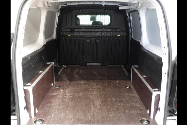 Citroën Berlingo 1.5 BlueHDi 130PK L2 3-zits Automaat Airco Bluetooth PDC achter Trekhaak Citroën Berlingo 1.5 BlueHDi 130PK L2 3-zits Automaat Airco Bluetooth PDC achter Trekhaak