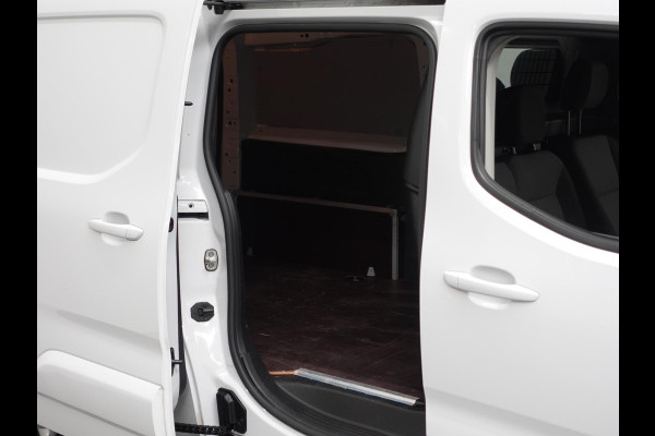 Citroën Berlingo 1.5 BlueHDi 130PK L2 3-zits Automaat Airco Bluetooth PDC achter Trekhaak Citroën Berlingo 1.5 BlueHDi 130PK L2 3-zits Automaat Airco Bluetooth PDC achter Trekhaak