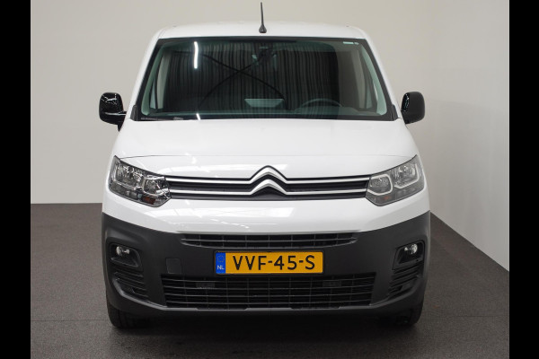 Citroën Berlingo 1.5 BlueHDi 130PK L2 3-zits Automaat Airco Bluetooth PDC achter Trekhaak Citroën Berlingo 1.5 BlueHDi 130PK L2 3-zits Automaat Airco Bluetooth PDC achter Trekhaak