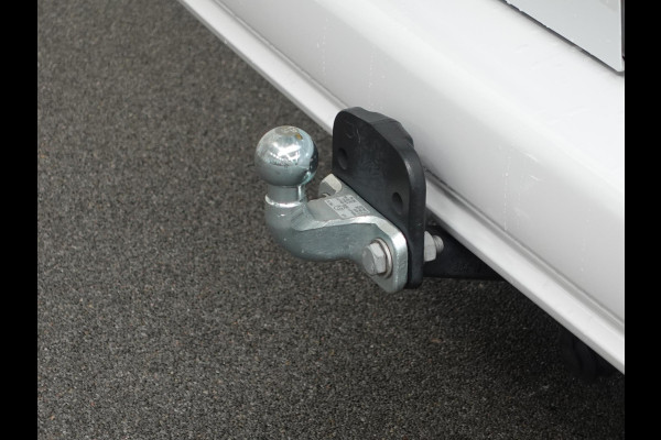 Citroën Berlingo 1.5 BlueHDi 130PK L2 3-zits Automaat Airco Bluetooth PDC achter Trekhaak Citroën Berlingo 1.5 BlueHDi 130PK L2 3-zits Automaat Airco Bluetooth PDC achter Trekhaak