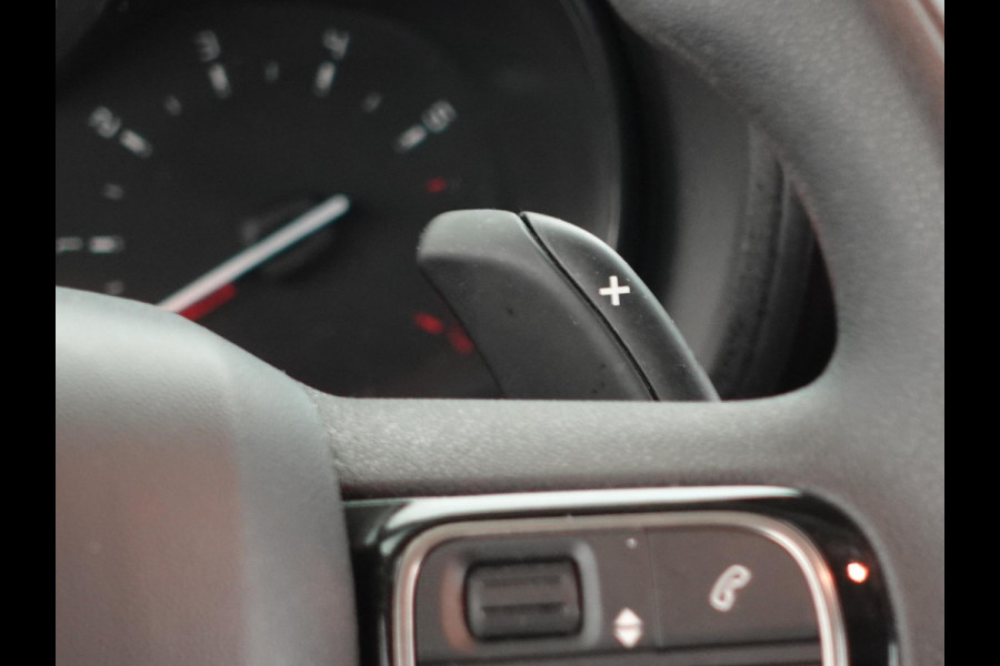 Citroën Berlingo 1.5 BlueHDi 130PK L2 3-zits Automaat Airco Bluetooth PDC achter Trekhaak Citroën Berlingo 1.5 BlueHDi 130PK L2 3-zits Automaat Airco Bluetooth PDC achter Trekhaak