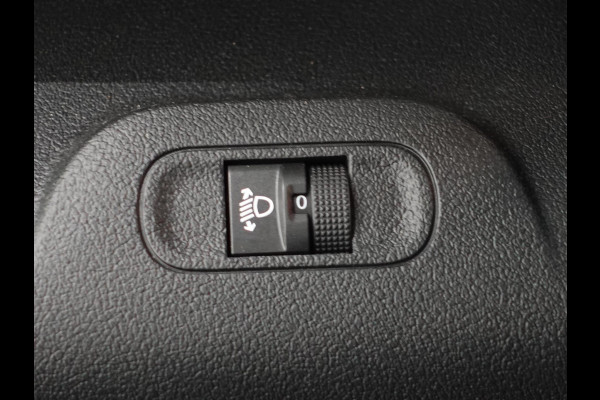 Citroën Berlingo 1.5 BlueHDi 130PK L2 3-zits Automaat Airco Bluetooth PDC achter Trekhaak Citroën Berlingo 1.5 BlueHDi 130PK L2 3-zits Automaat Airco Bluetooth PDC achter Trekhaak