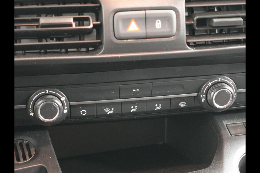 Citroën Berlingo 1.5 BlueHDi 130PK L2 3-zits Automaat Airco Bluetooth PDC achter Trekhaak Citroën Berlingo 1.5 BlueHDi 130PK L2 3-zits Automaat Airco Bluetooth PDC achter Trekhaak