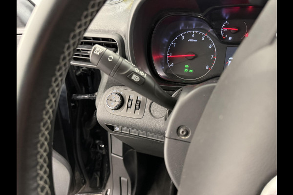 Opel Combo 1.5D L2H1 Edition Automaat Airco Navi PDCA App-connect DAB+ Trekhaak