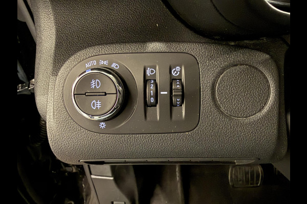 Opel Combo 1.5D L2H1 Edition Automaat Airco Navi PDCA App-connect DAB+ Trekhaak