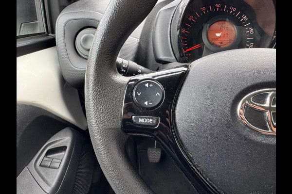 Toyota Aygo 1.0 VVT-i 72pk | Eerste eigenaar, 5 deurs, Stuurwielbedining, Snelheidsbegrenzer, Centrale deurvergrendeling met afstandsbedieni