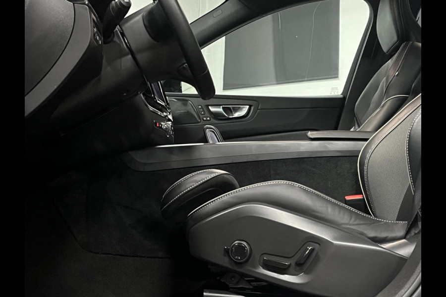 Volvo XC60 2.0 T6 Plug-in hybrid AWD R-Design Trekhaak | Long Range | Open dak | Adapt. cruise | 360 | Head-up | Stuur-/Stoelverwarming |