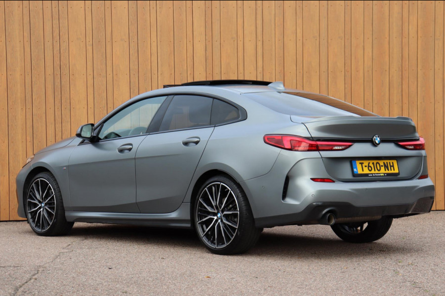BMW 2 Serie Gran Coupé 218i Introduction Ed. M-Sport org.NL Harman Kardon schuifdak camera's