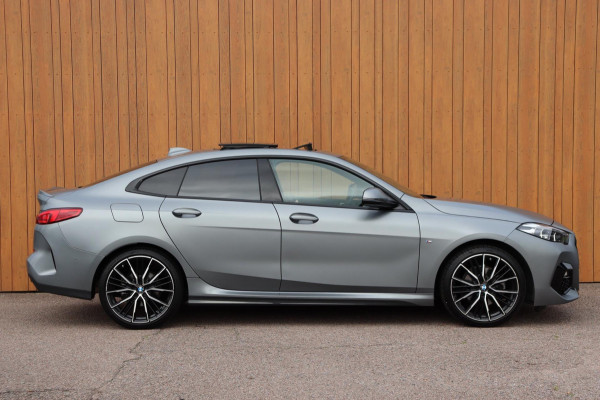 BMW 2 Serie Gran Coupé 218i Introduction Ed. M-Sport org.NL Harman Kardon schuifdak camera's