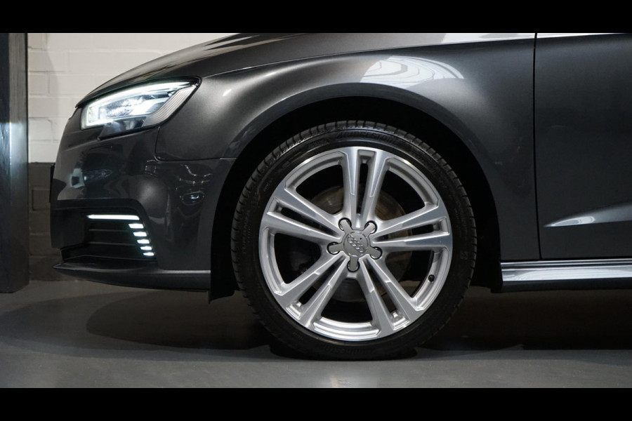 Audi A3 Sportback 40 e-tron S-Line Plus AUTOMAAT-ACC-AUDI SOUND-DRIVE SELECT-FULL LED-KEYLESS-NAVIGATIE-VIRTUEEL-STOELVERWARMING