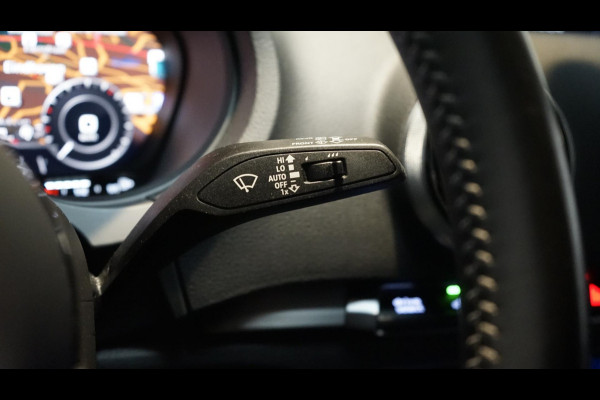Audi A3 Sportback 40 e-tron S-Line Plus AUTOMAAT-ACC-AUDI SOUND-DRIVE SELECT-FULL LED-KEYLESS-NAVIGATIE-VIRTUEEL-STOELVERWARMING