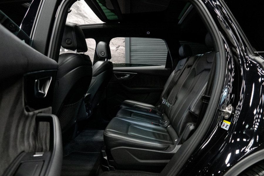 Audi SQ7 4.0 TDI quattro *BOSE / Panorama / Standkachel / Carbon / Memory / 7-zit*