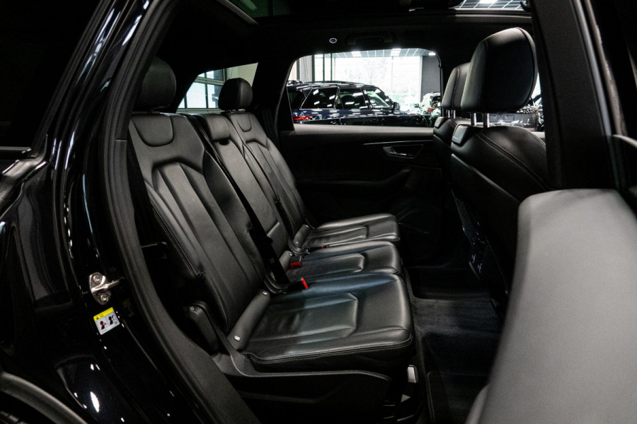 Audi SQ7 4.0 TDI quattro *BOSE / Panorama / Standkachel / Carbon / Memory / 7-zit*