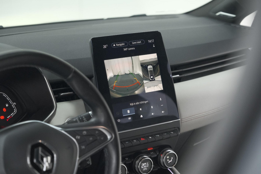 Renault Clio 1.6 E-Tech Hybrid 140 Initiale Paris | Trekhaak | Rondom Camerazicht | Adaptieve Cruise Control | Stoelverwarming