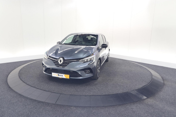 Renault Clio 1.6 E-Tech Hybrid 140 Initiale Paris | Trekhaak | Rondom Camerazicht | Adaptieve Cruise Control | Stoelverwarming