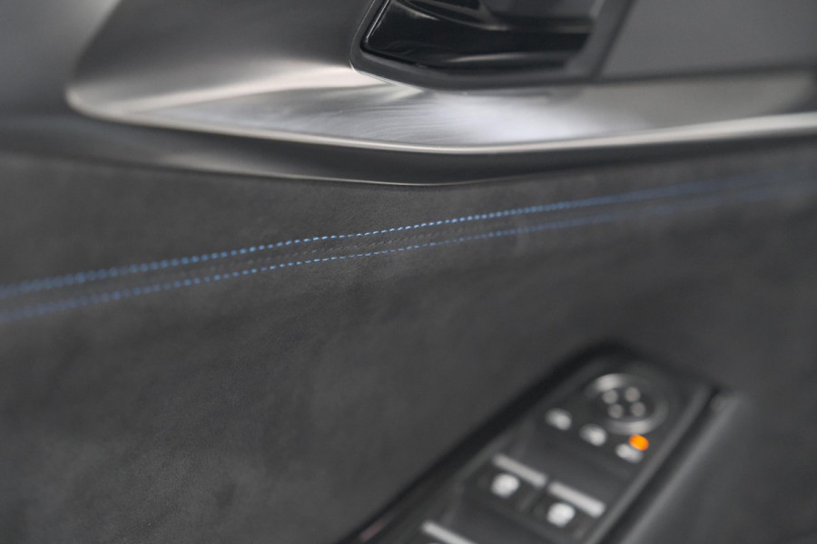 Renault Austral 1.2 E-Tech full hybrid 200 techno esprit Alpine | Trekhaak | Camera | Parkeersensoren