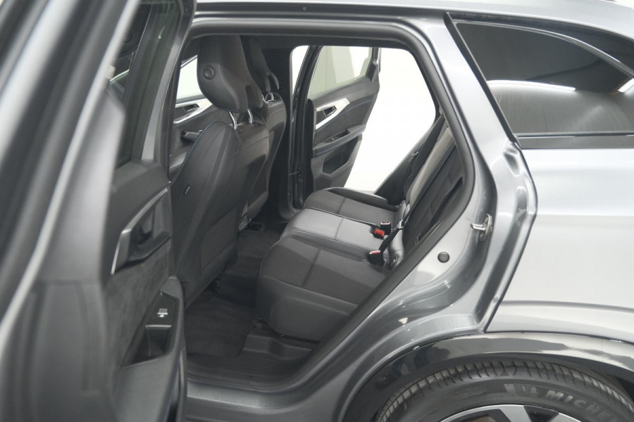 Renault Austral 1.2 E-Tech full hybrid 200 techno esprit Alpine | Trekhaak | Camera | Parkeersensoren