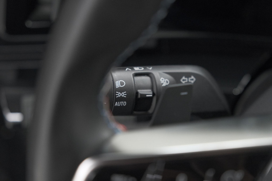 Renault Austral 1.2 E-Tech full hybrid 200 techno esprit Alpine | Trekhaak | Camera | Parkeersensoren