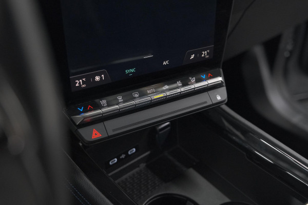 Renault Austral 1.2 E-Tech full hybrid 200 techno esprit Alpine | Trekhaak | Camera | Parkeersensoren