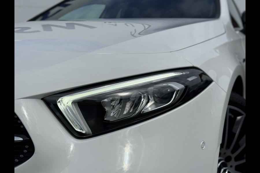 Mercedes-Benz A-Klasse 250 e Business Solution AMG Limited | Pano | Ambient Light | Camera | LED | MBUX | 19 inch