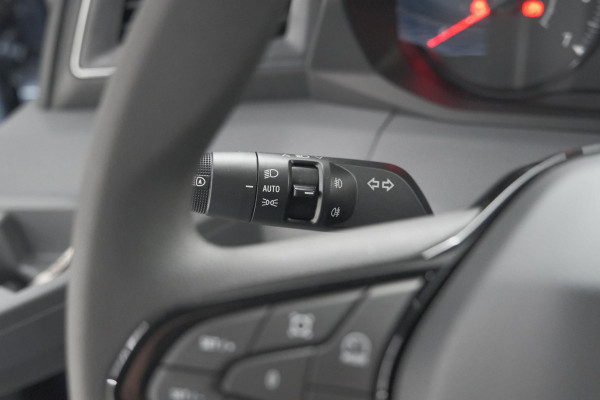 Renault Master T35 2.0 dCi 170 L3H2 Extra | Trekhaak | Camera | Vloerplaat | Apple Carplay