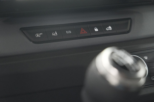 Renault Master T35 2.0 dCi 170 L3H2 Extra | Trekhaak | Camera | Vloerplaat | Apple Carplay