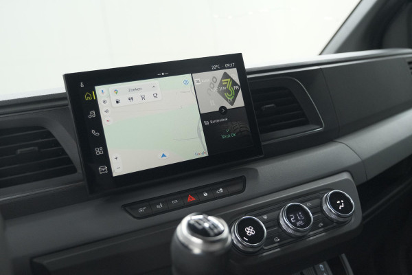 Renault Master T35 2.0 dCi 170 L3H2 Extra | Trekhaak | Camera | Vloerplaat | Apple Carplay