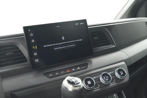 Renault Master T35 2.0 dCi 170 L3H2 Extra | Trekhaak | Camera | Vloerplaat | Apple Carplay