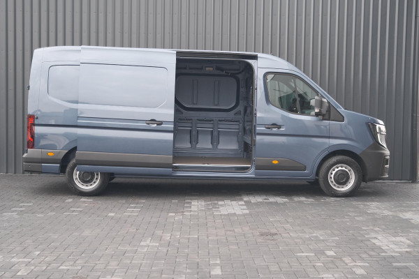 Renault Master T35 2.0 dCi 170 L3H2 Extra | Trekhaak | Camera | Vloerplaat | Apple Carplay