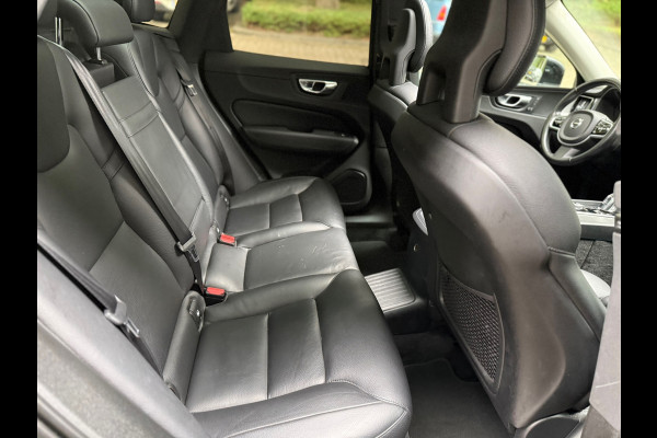 Volvo XC60 2.0 T8 Twin Engine AWD Inscription l Pano l Camera l Trekhaak l Luchtvering l Volleder l LED l ACC l