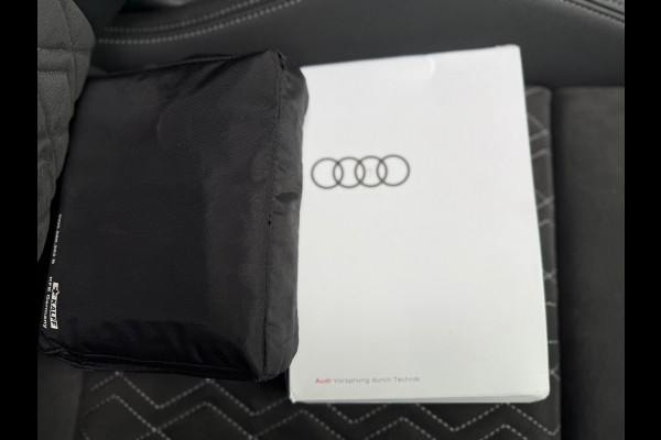Audi A3 Sportback 45 TFSI e S edition Competition l Pano l Alcantara Diamond stiksels l Virtual l Winterbanden l
