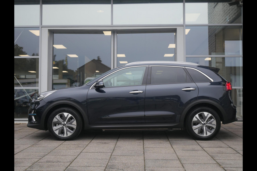 Kia e-Niro ExecutiveLine 64 kWh | 3Fase | Schuif/kantel dak | Stoel verwarming / ventilatie |