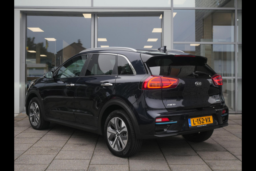 Kia e-Niro ExecutiveLine 64 kWh | 3Fase | Schuif/kantel dak | Stoel verwarming / ventilatie |