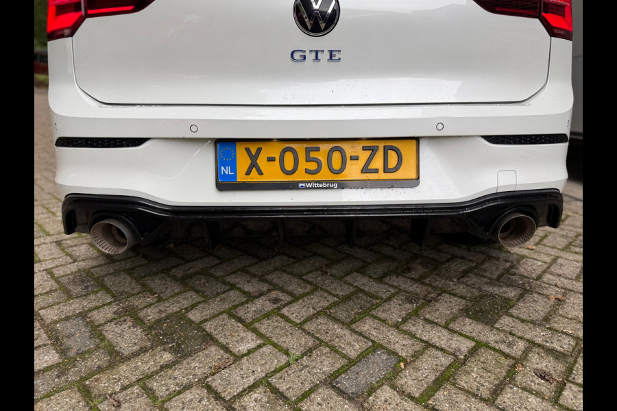 Volkswagen Golf 1.4 eHybrid GTE l Akrapovic l Pano l Volleder l Intelligent Light l ACC l Navi l Full Options l
