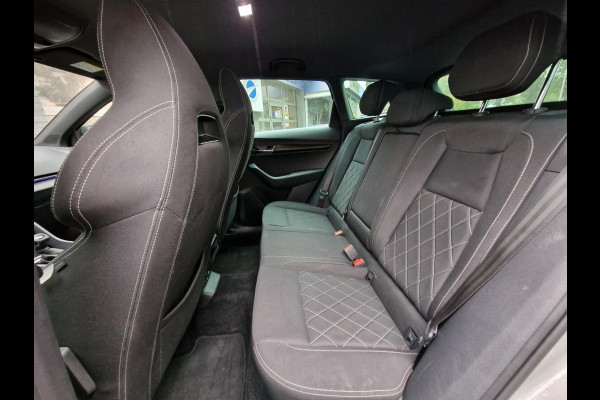 Škoda Karoq 1.5 TSI ACT DSG Sportline Business 150PK |Trekhaak|LED|Camera|PDC|Cruise|Digi-dash|