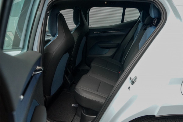 Volvo EX30 Single Motor Extended Range Core 69 kWh Ori NL 1e Eig 18"