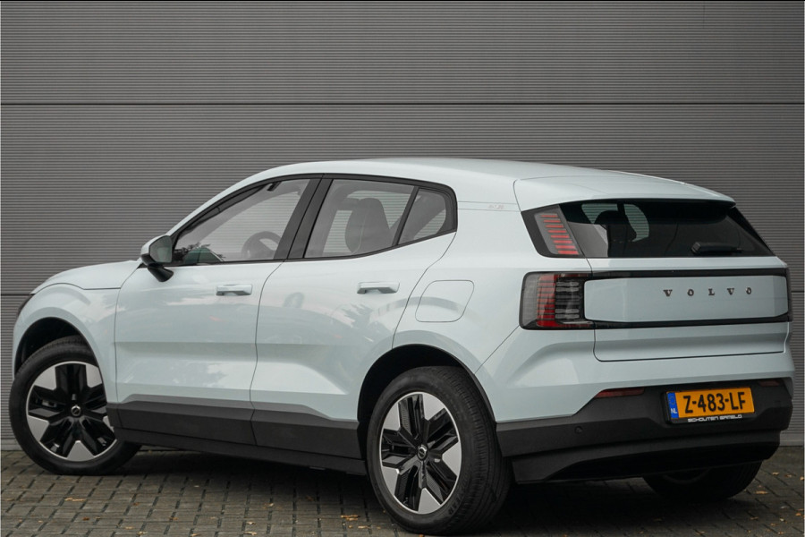 Volvo EX30 Single Motor Extended Range Core 69 kWh Ori NL 1e Eig 18"