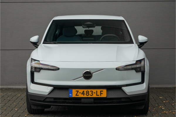 Volvo EX30 Single Motor Extended Range Core 69 kWh Ori NL 1e Eig 18"