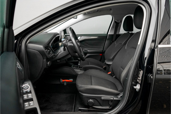 Ford Focus 1.0 EcoBoost Titanium Business PDC Navi 16"