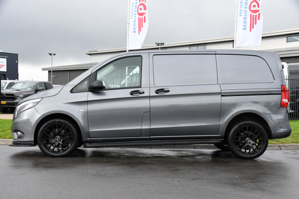 Mercedes-Benz Vito 119 CDI AMG Edition Adaptieve Cruise, Camera, LED, Carplay, 2 x Schuifdeur, Leder, Stoelverwarming, Uniek!