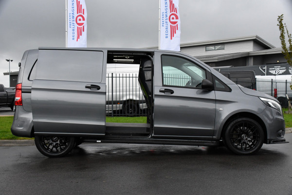 Mercedes-Benz Vito 119 CDI AMG Edition Adaptieve Cruise, Camera, LED, Carplay, 2 x Schuifdeur, Leder, Stoelverwarming, Uniek!
